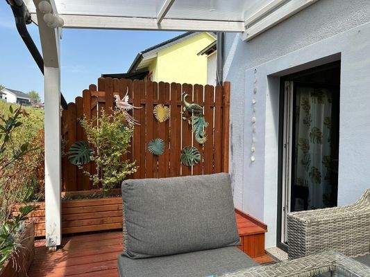 überdachte Terrasse - Ferienwohnung im EG 