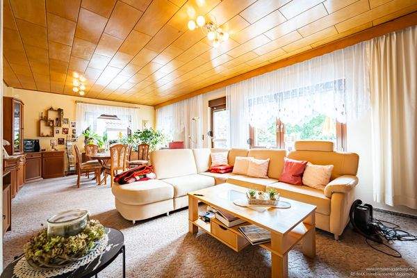 Wohn- und Essbereich 