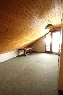 Zimmer 1 Dachgeschoss