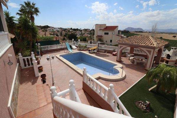 re-sale-detached-villa-algorfa-lomas-de-la-juliana