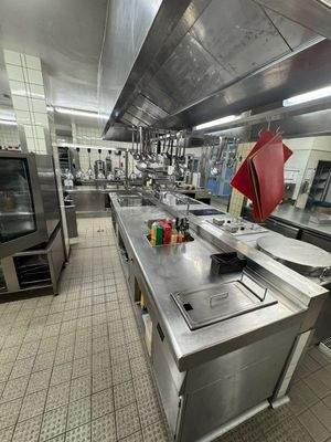 Küche Ansicht 9.jpg