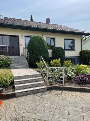 Eingangsbereich außen 1