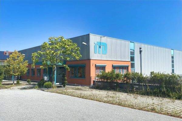 Eingangs-Bereich Bürotrakt