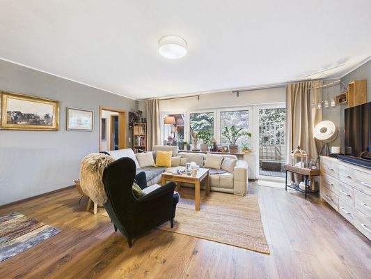 Blick zum Balkon Whg OG