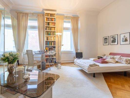 Schlafzimmer zur Gartenseite