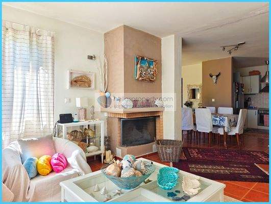 a0ae5914ba184eff9ebeba978874fddf-original