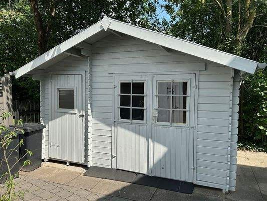 Garten- und Gerätehaus