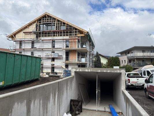 Aktueller Baufortschritt mit Blick auf Haus Nord