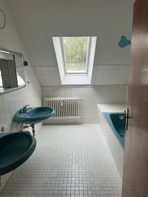 Badezimmer DG