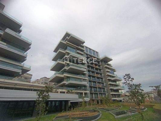 Spacious Real Estate in a Comprehensive Project in Istanbul Şişli