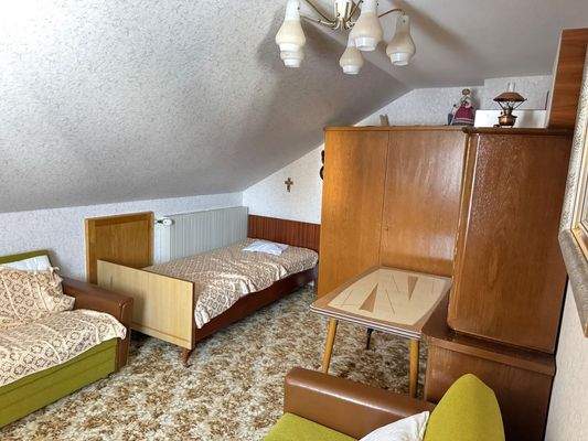 Zimmer 2 Dachgeschoss