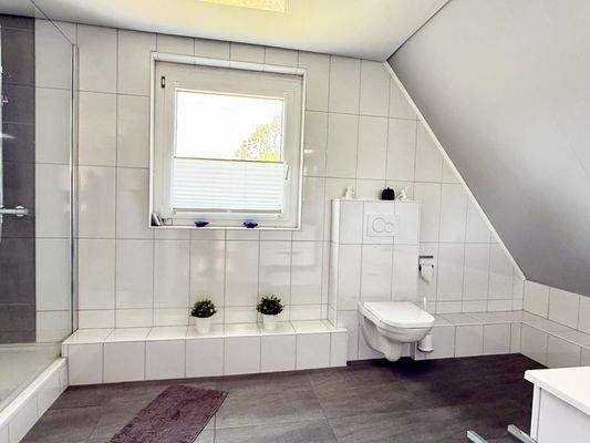 Badezimmer Dachgeschoss