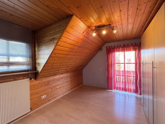 Kinderzimmer 1.jpg
