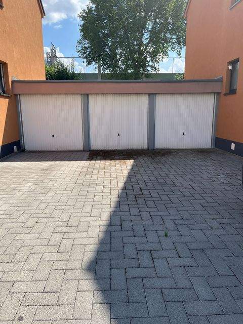 Köln Garage, Köln Stellplatz