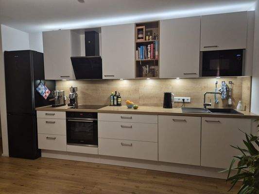 Einbauküche (optional)