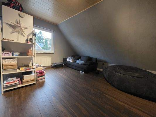 Kinderzimmer 2 im DG