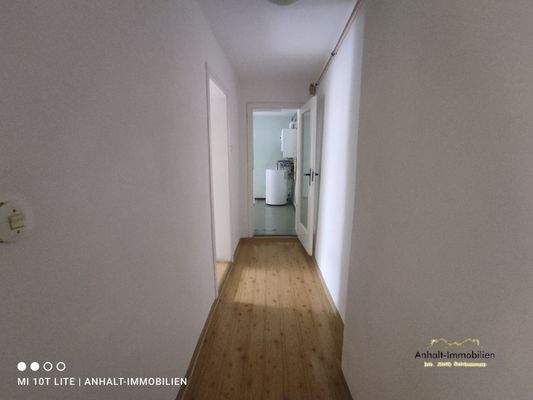 Haus re - EG - Flur 2