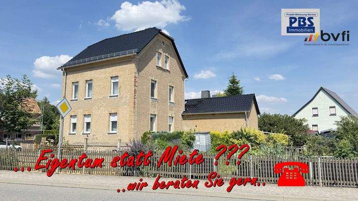 Ansicht vom Wohnhaus mit Nebengebäude &amp; Grundst.