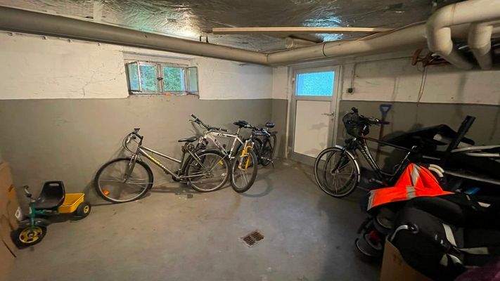 Fahrradraum_Keller