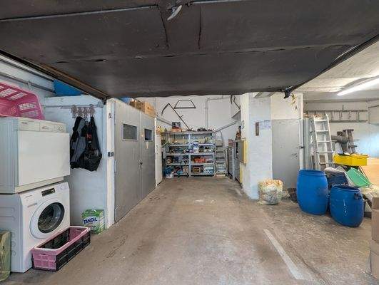 Garage und Werkstatt