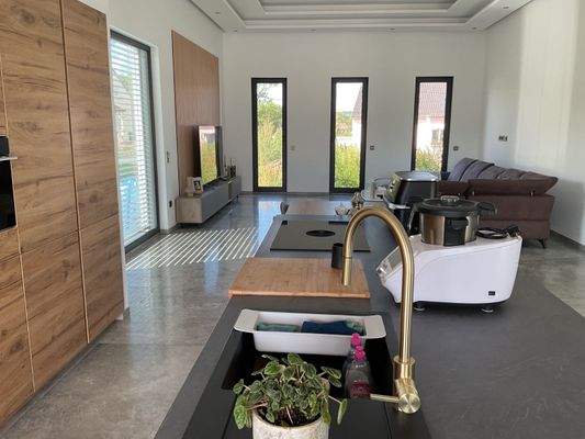 WhatsApp Image 2025-09-08 at 09.23.33 (5) - Copie.