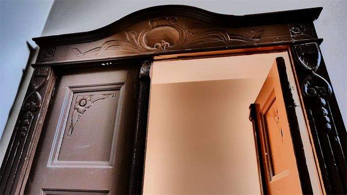 Historische Wohnungstür