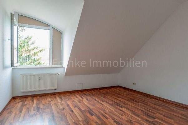 Schlafzimmer Wohnung DG rechts
