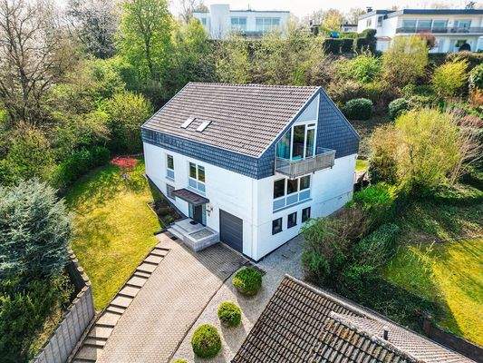 Gepflegtes Zweifamilienhaus in Saarlouis