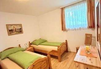 Schlafzimmer Betten einzeln