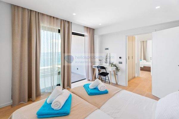 C2972 Villa Nissaki (18)