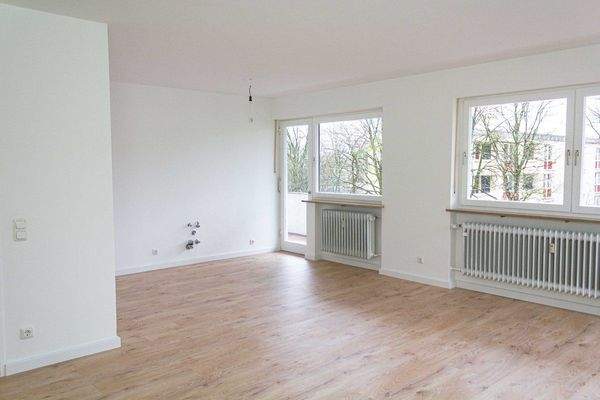 Wohnzimmer m. Küche