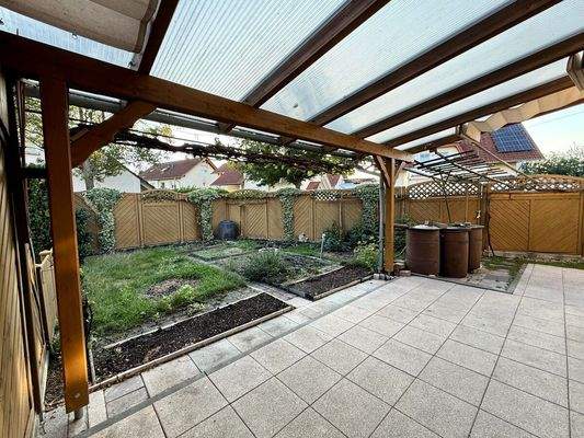 Überdachte Terrasse