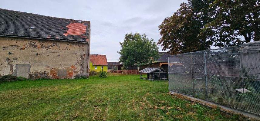 Grundstück hinter der Scheune 