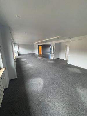 Büro / Praxis / Gewerbefläche