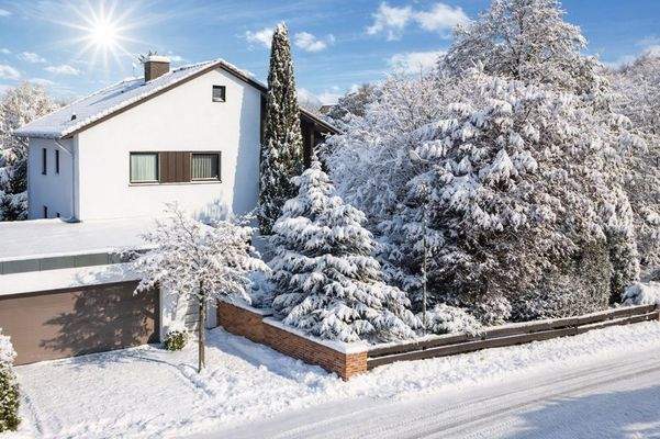 V016-2025_Außenansicht_Winter