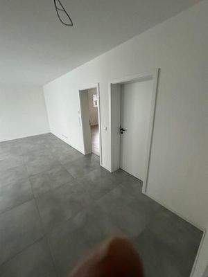 26 Impressionen aus den Wohnungen Bädern Balkonen