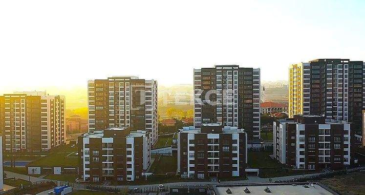 Apartments with Swimming Pools in Beylikdüzü İstanbul