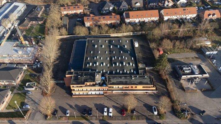 Drohnenaufnahme Straßenansicht