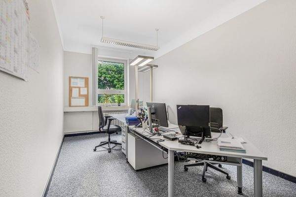 Büro 1. Obergeschoss
