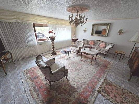 EG Wohnzimmer Bild 3.jpg