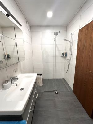 Badezimmer Ansicht Dusche