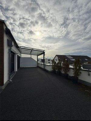 Inklusive Glasüberdachung