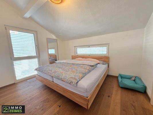 Z_Elternzimmer Welschbillig Einfamilienhaus.jpg