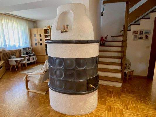 Leifers-Laives-4-Zimmer-Wohnung-quadrilocale-Leifers-Zentrum-Laives-Centro-mit-Garten-con-giardino-zwei-Stöcke-due-piani-Balkon-balcone-Bozen-Umgebung-bolzano-verkaufen-vendesi