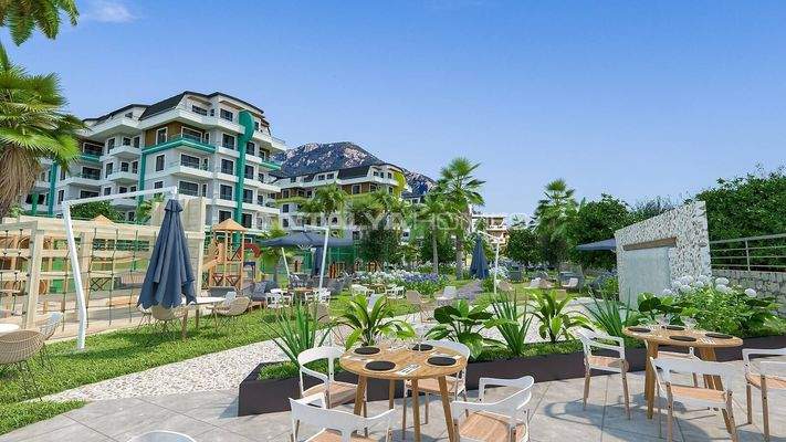 Sea View Flats in a Complex with Swimming Pool in Alanya Oba