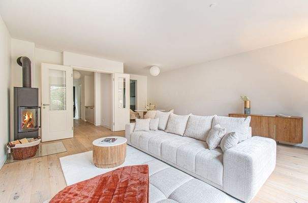 Offener Wohn- und Essbereich