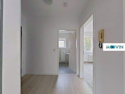 Blick vom Wohnzimmer in den Flur