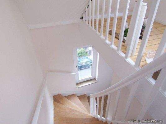 Treppe innerhalb der Wohnung