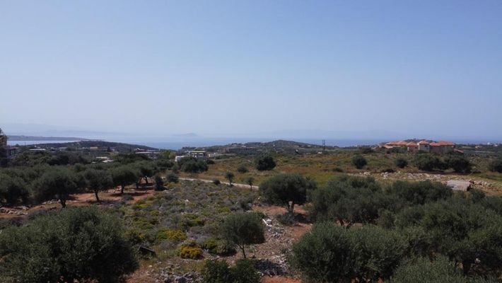 Kreta, Chorafakia: Schönes Grundstück mit Meerblick und Bergblick zu verkaufen