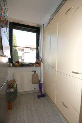 Küche mit Speisekammer (Bild 02)